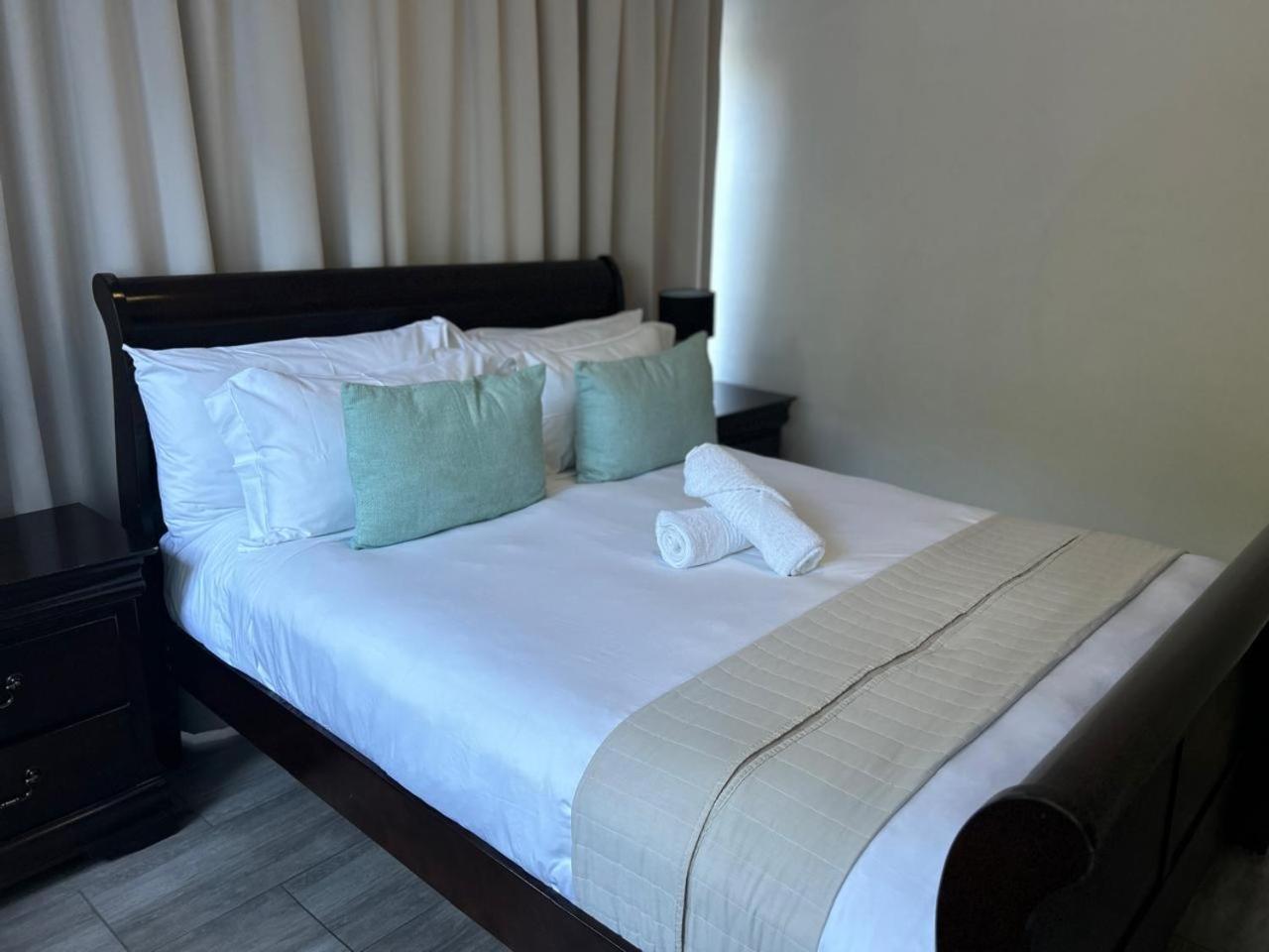 Calla Lily Guesthouse Mbombela Exterior foto