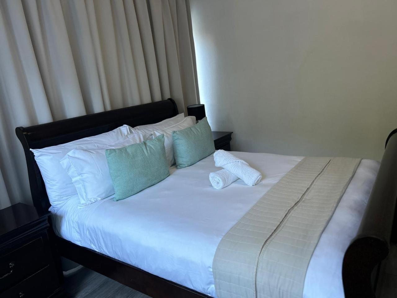 Calla Lily Guesthouse Mbombela Exterior foto